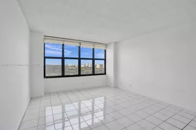2500 Parkview Dr #1811, Hallandale Beach, FL 33009 - Photo 17