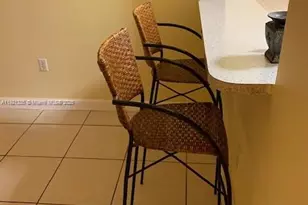 1300 NE 109th St, Miami, FL 33161 - Photo 5