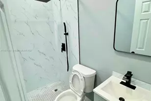 321 NW 93rd Ave, Pembroke Pines, FL 33024 - Photo 7