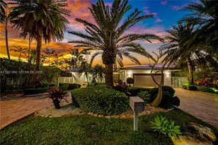 2130 NE 122nd Rd, North Miami, FL 33181 - Photo 37