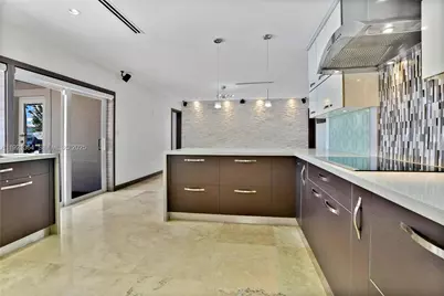 2130 NE 122nd Rd, North Miami, FL 33181 - Photo 19
