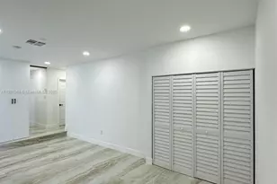 19823 SW 119th Ct, Miami, FL 33177 - Photo 9