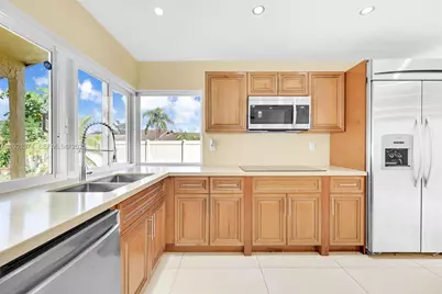 4231 NW 73rd Ave, Lauderhill, FL 33319 - Photo 21
