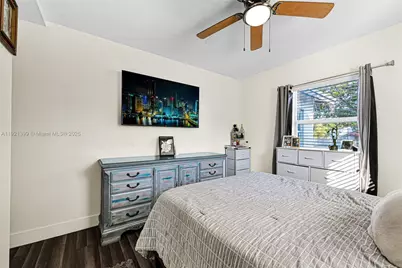 2040 NW 34th St, Miami, FL 33142 - Photo 19