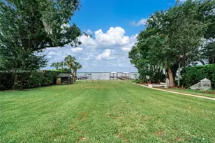 2551 Lakeview Dr, Sebring, FL 33870 - Photo 71