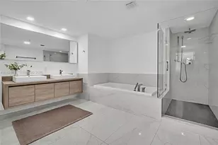 400 Sunny Isles Blvd, Sunny Isles Beach, FL 33160 - Photo 21