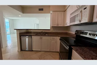 1155 Brickell Bay Dr #PH104, Miami, FL 33131 - Photo 9
