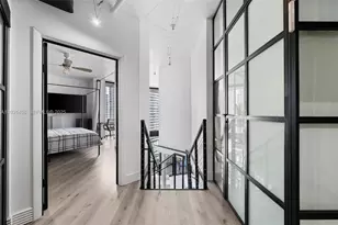 690 SW 1st Ct, Miami, FL 33130 - Photo 29