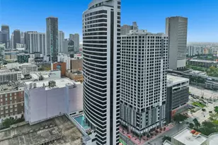 225 N Miami Ave, Miami, FL 33128 - Photo 3