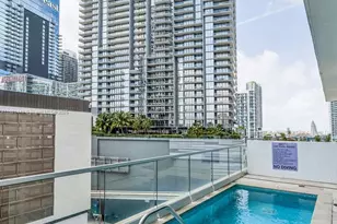 55 SE 6th St, Miami, FL 33131 - Photo 35