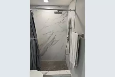 275 NE 18th St #1405, Miami, FL 33132 - Photo 21