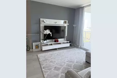 275 NE 18th St #1405, Miami, FL 33132 - Photo 13