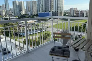 275 NE 18th St, Miami, FL 33132 - Photo 27