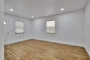 3032 Glenwood Rd, West Palm Beach, FL 33405 - Photo 11