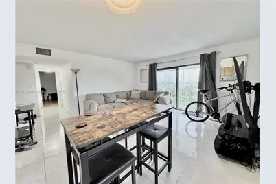505 S Pine Island Rd #407B, Plantation, FL 33324 - Photo 3