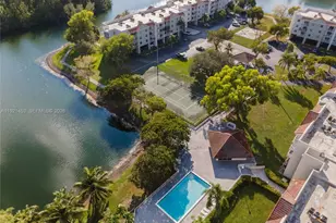 8240 SW 210th St, Cutler Bay, FL 33189 - Photo 7