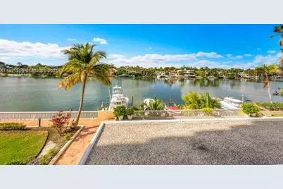 5600 Collins Ave #4H, Miami Beach, FL 33140 - Photo 1