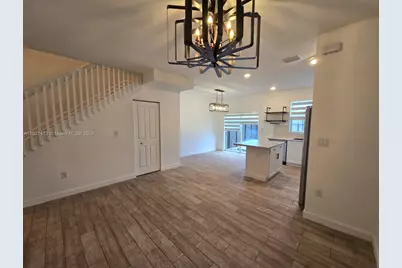 2705 SE 15th St, Homestead, FL 33035 - Photo 3