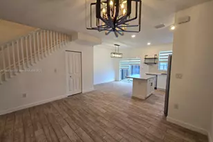 2705 SE 15th St, Homestead, FL 33035 - Photo 3