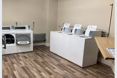 8035 SW 107th Ave #110, Miami, FL 33173 - Photo 9