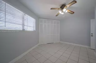 1651 NE Miami Gardens Dr, Miami, FL 33179 - Photo 9