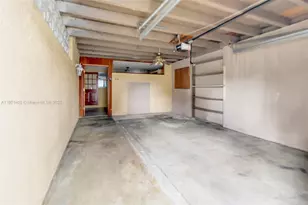 7332 Bay Hill Dr, Hialeah, FL 33015 - Photo 7