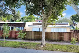 7332 Bay Hill Dr, Hialeah, FL 33015 - Photo 33