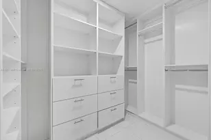 6951 S Miami Lakeway S, Miami Lakes, FL 33014 - Photo 17