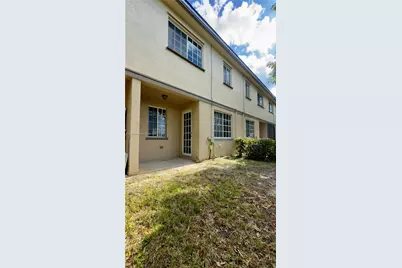 1109 Lucaya Dr, Riviera Beach, FL 33404 - Photo 17