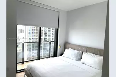 398 NE 5th St #2215, Miami, FL 33132 - Photo 3