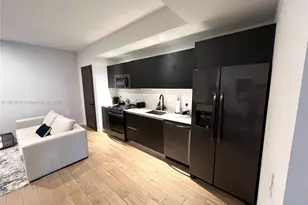 398 NE 5th St, Miami, FL 33132 - Photo 9