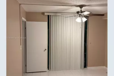 11800 SW 18th St #428-4, Miami, FL 33175 - Photo 13