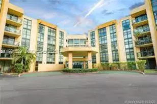 11800 SW 18th St, Miami, FL 33175 - Photo 1