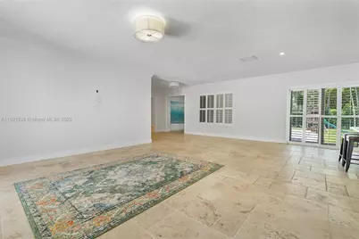 925 NE 92nd St, Miami Shores, FL 33138 - Photo 9