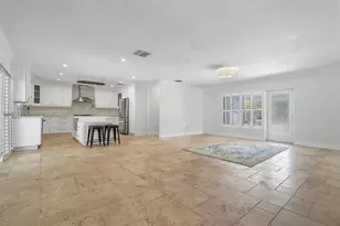 925 NE 92nd St, Miami Shores, FL 33138 - Photo 13