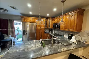 550 SW 115th Ave, Sweetwater, FL 33174 - Photo 3