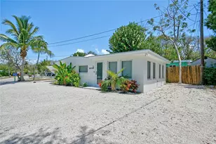 32 Pirates Dr, Key Largo, FL 33037 - Photo 3