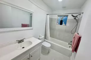 1431 S 14th Ave, Hollywood, FL 33020 - Photo 7