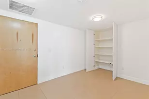 350 S Miami Ave, Miami, FL 33130 - Photo 15