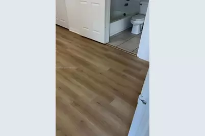 2475 NW 16th St Rd #611, Miami, FL 33125 - Photo 7