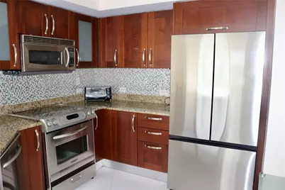 20000 E Country Club Dr #1207, Aventura, FL 33180 - Photo 9