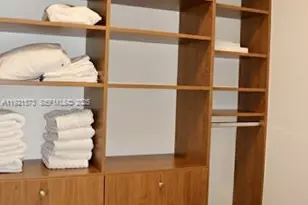 20000 E Country Club Dr, Aventura, FL 33180 - Photo 19