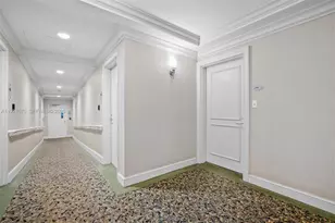 19900 E Country Club Dr, Aventura, FL 33180 - Photo 23