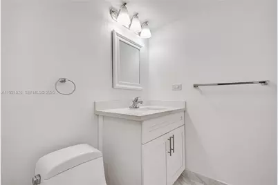 5555 Collins Avenue #3C, Miami Beach, FL 33140 - Photo 15