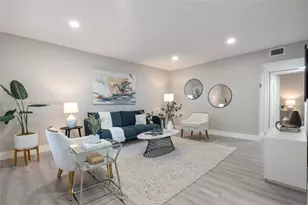 1350 NE 5th Terrace, Fort Lauderdale, FL 33304 - Photo 1