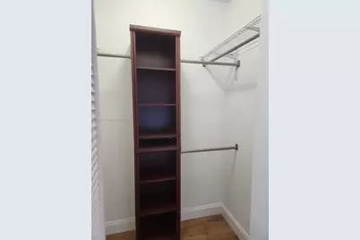 325 S Biscayne Blvd #1420, Miami, FL 33131 - Photo 13