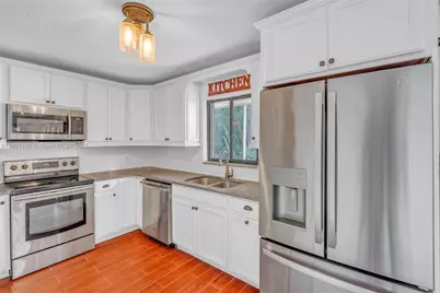 360 Sound Dr, Key Largo, FL 33037 - Photo 9