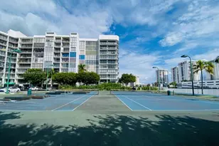 800 Parkview Dr, Hallandale Beach, FL 33009 - Photo 35