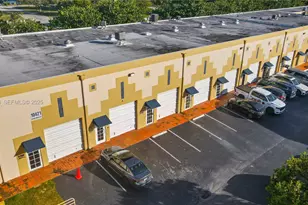 10421 NW 28th St, Doral, FL 33172 - Photo 1