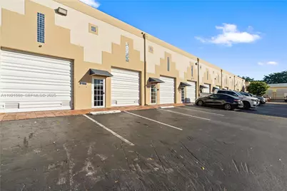 10421 NW 28th St #D106, Doral, FL 33172 - Photo 45